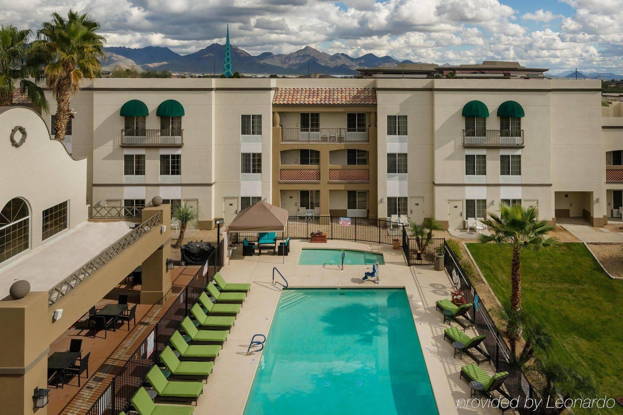 Hampton Inn & Suites Phoenix/Scottsdale Extérieur photo